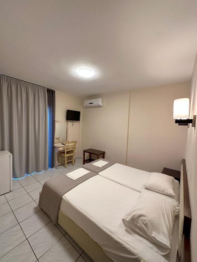 Hotel Afrodite Neoi Poroi Extérieur photo