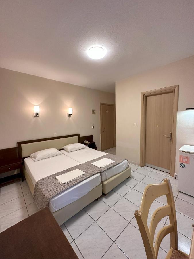 Hotel Afrodite Neoi Poroi Extérieur photo