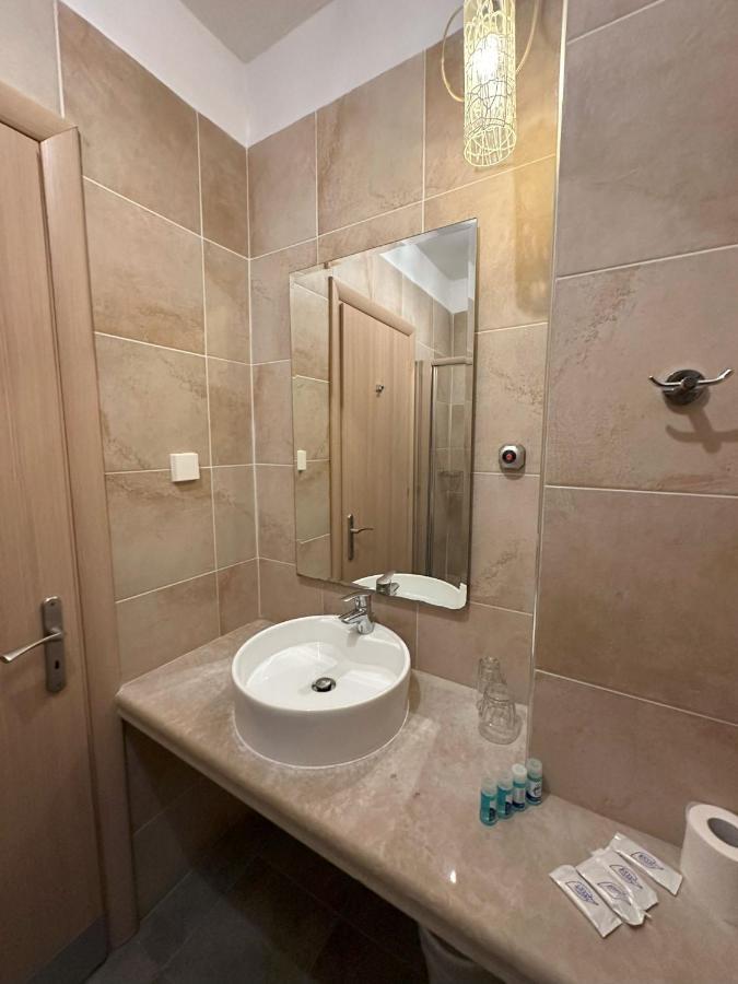 Hotel Afrodite Neoi Poroi Extérieur photo